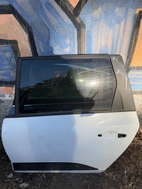 Dacia Jogger 2023г задна лява врата гола, снимка 2