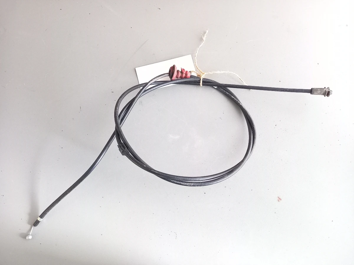 Жило отваряне преден капак Фолксваген Голф 4 (к)