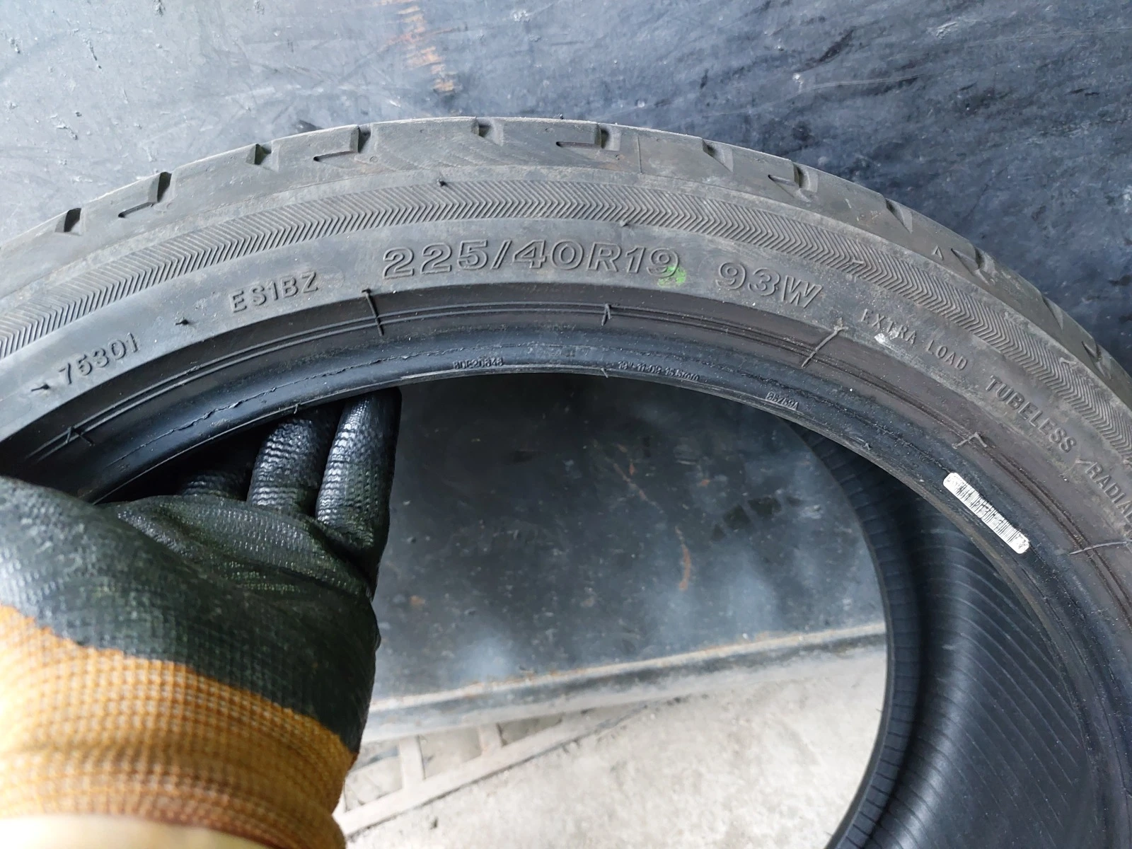 ���� 225/40R19 | Mobile.bg � ����������� 8