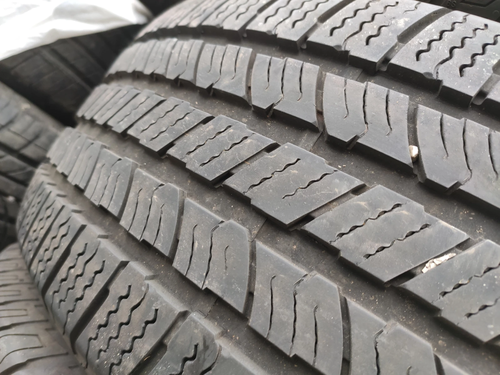 Гуми Летни 275/55R20