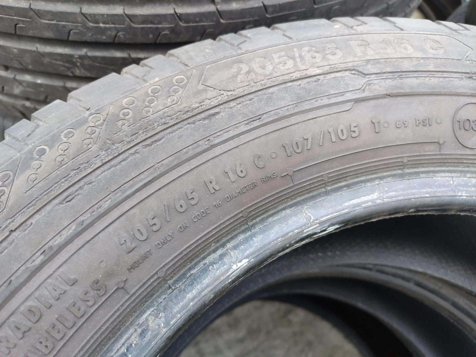 Гуми Летни 205/65R16, снимка 5 - Гуми и джанти - 54985990