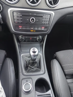 Mercedes-Benz GLA 180 i NAVI SPORT, снимка 11