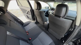 Toyota Avensis 2.2 D-4D , снимка 12