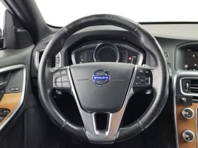 Volvo V60  Cross Country D4, снимка 13