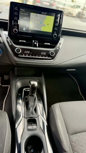 Toyota Corolla 1.8 HYBRID , снимка 16