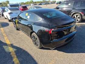 Tesla Model 3 HIGHLAND* CARFAX * ОПЦИЯ ЗА ФИНАНСИРАНЕ, снимка 4