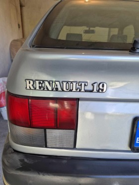Renault 19, снимка 4 - Автомобили и джипове - 45702383