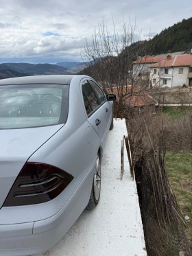Mercedes-Benz C 200 undefined | Auto.bg — изображение 4