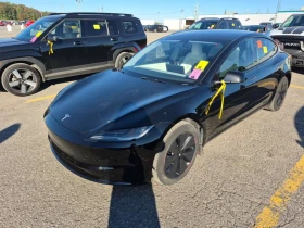 ������ Tesla Model 3