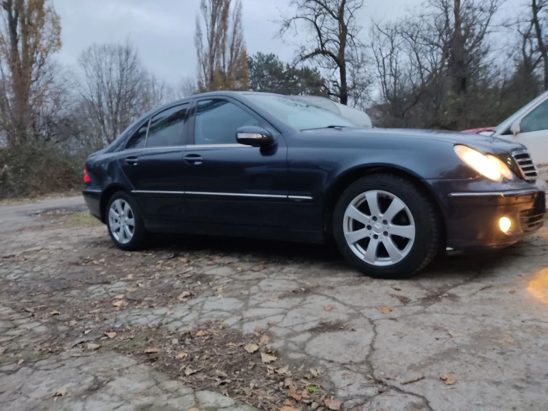 Mercedes-Benz C 220 Avangard Facelift, снимка 11 - Автомобили и джипове - 47344457