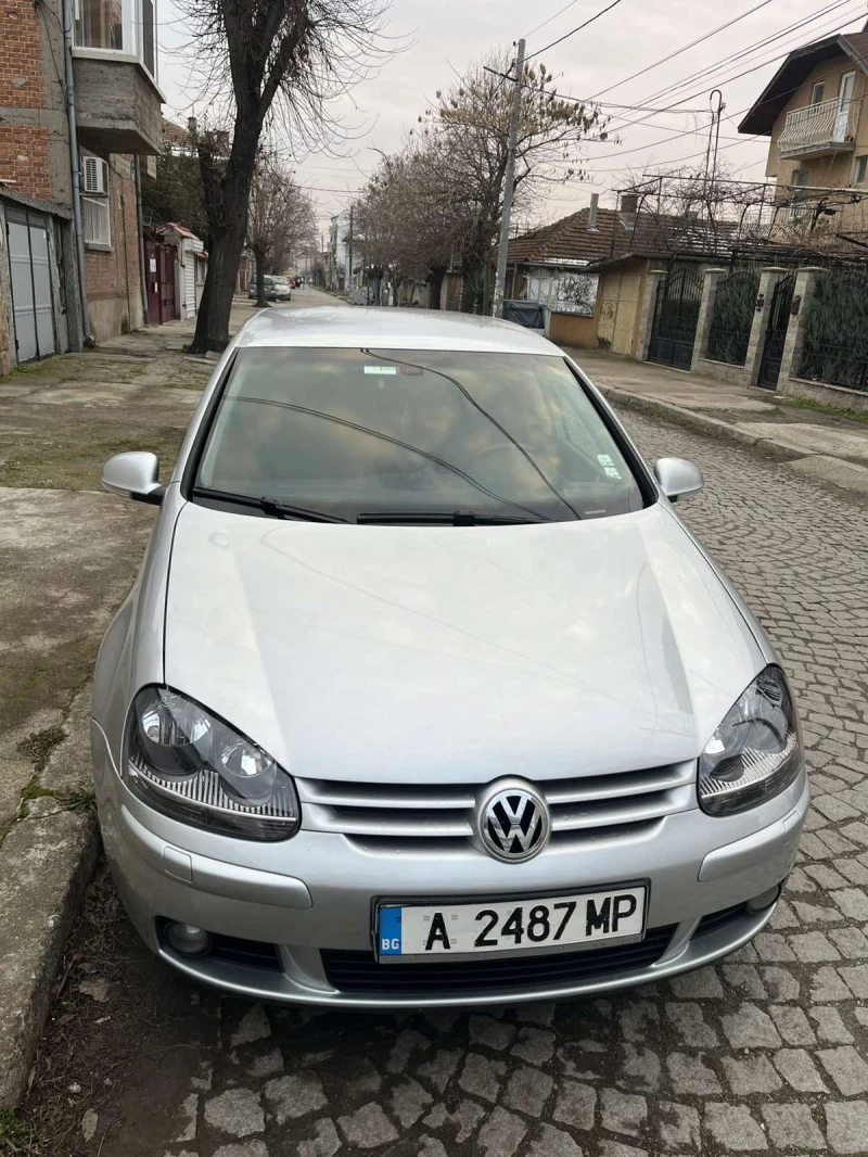 VW Golf, снимка 1 - Автомобили и джипове - 48803854