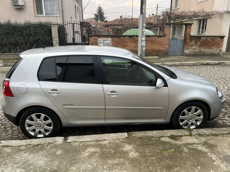 VW Golf, снимка 2 - Автомобили и джипове - 48803854