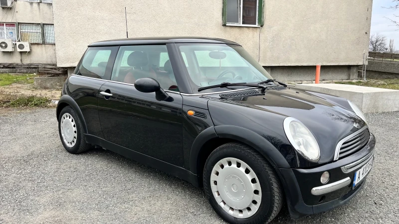 Mini One 1.6, снимка 2 - Автомобили и джипове - 49039698