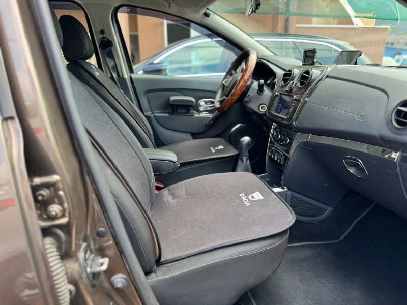 Dacia Sandero 1.0i * GAS * NAVI * KAMERA, снимка 14 - Автомобили и джипове - 51264435