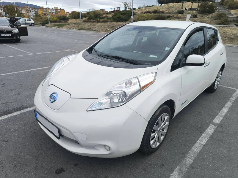 Nissan Leaf  S, снимка 7 - Автомобили и джипове - 51989602