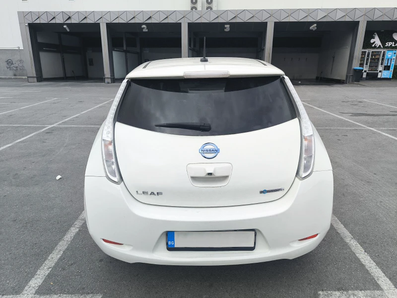 Nissan Leaf  S, снимка 4 - Автомобили и джипове - 51989602
