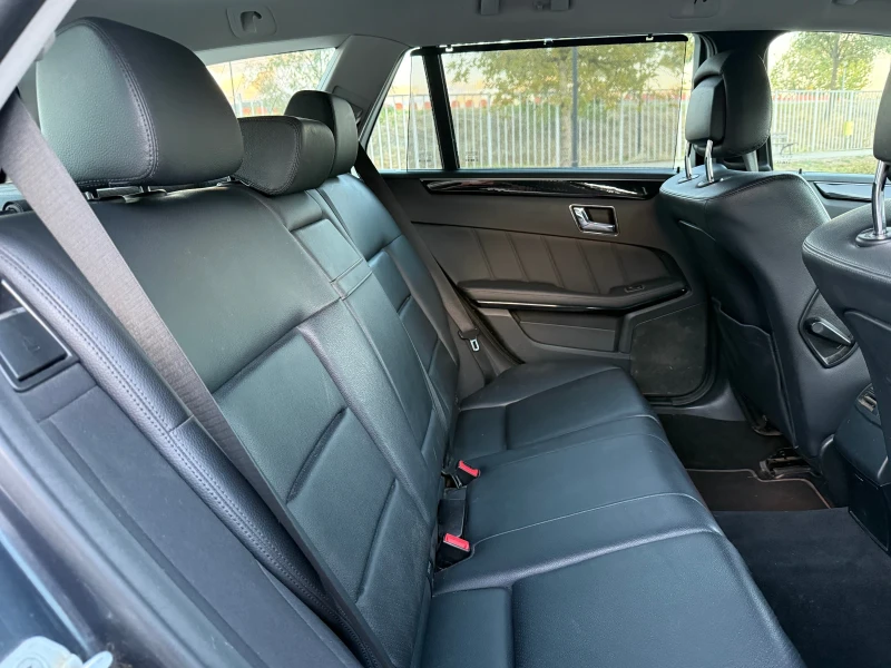 Mercedes-Benz E 250 CDI Avantgarde* Кожа/Нави/Подгрев/Парктроник, снимка 16 - Автомобили и джипове - 52007985