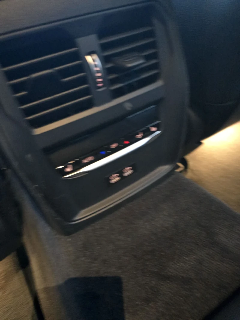 BMW i4 eDrive40 M-Sport Laser/360/Harman Kardon/DA PRO, снимка 11 - Автомобили и джипове - 52638924