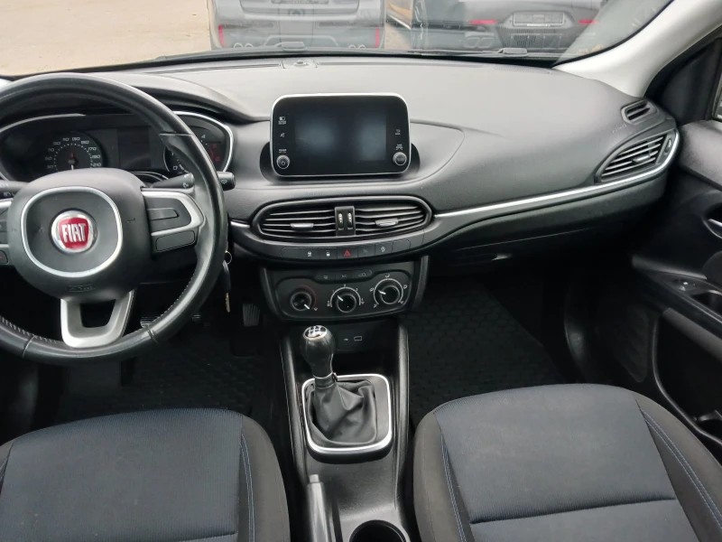 Fiat Tipo 1.3 Multijet, снимка 10 - Автомобили и джипове - 52655590