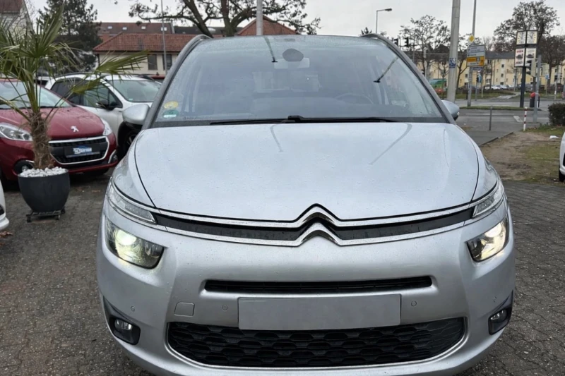 Citroen C4 Picasso 1.6 Blue HDI, снимка 2 - Автомобили и джипове - 53045258