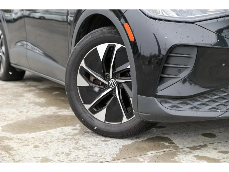 VW ID.4 Pro* APP-CONNECT* REAR CAM* , снимка 3 - Автомобили и джипове - 53322331