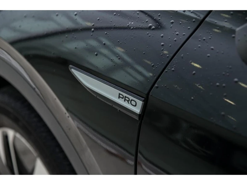 VW ID.4 Pro* APP-CONNECT* REAR CAM* , снимка 8 - Автомобили и джипове - 53322331