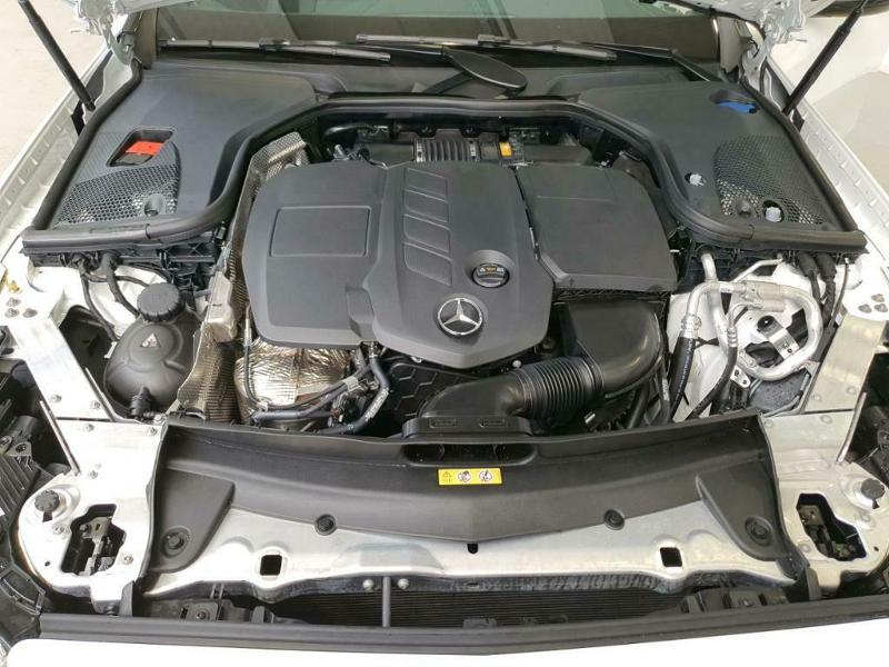 Mercedes-Benz E 200 d T Avantgarde, снимка 6 - Автомобили и джипове - 6966737