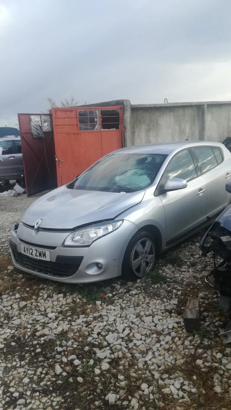 Renault Megane 1.5 DCI 110коня, снимка 1 - Автомобили и джипове - 23265957