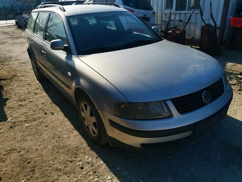 VW Passat 1.9tdi, снимка 2 - Автомобили и джипове - 27795164