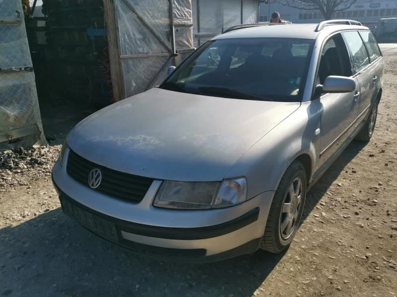 VW Passat 1.9tdi, снимка 1 - Автомобили и джипове - 27795164