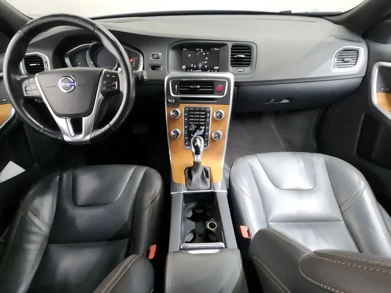 Volvo V60  Cross Country D4 | Mobile.bg � ����������� 7