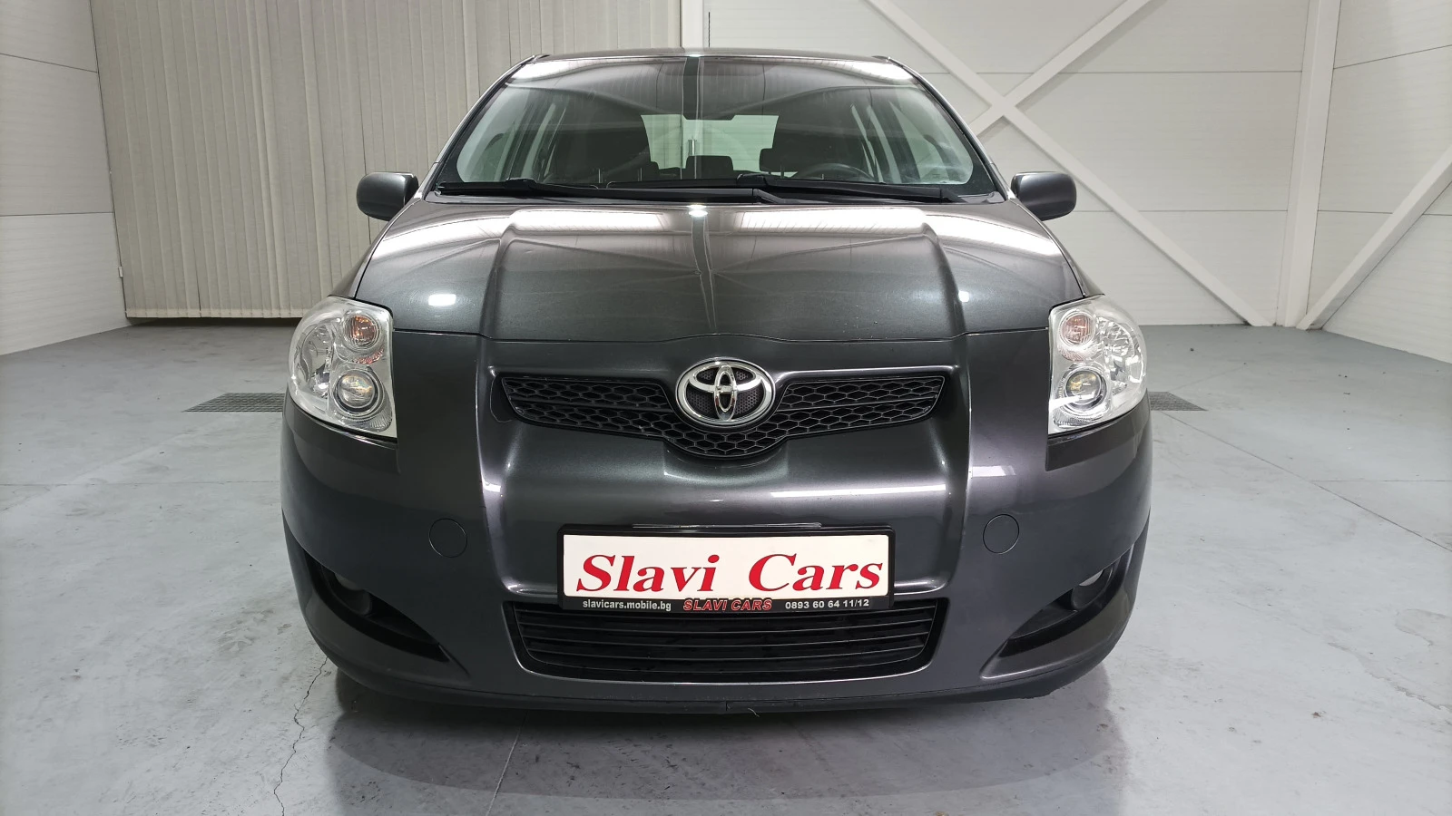 Toyota Auris 1.4 i  - изображение 2