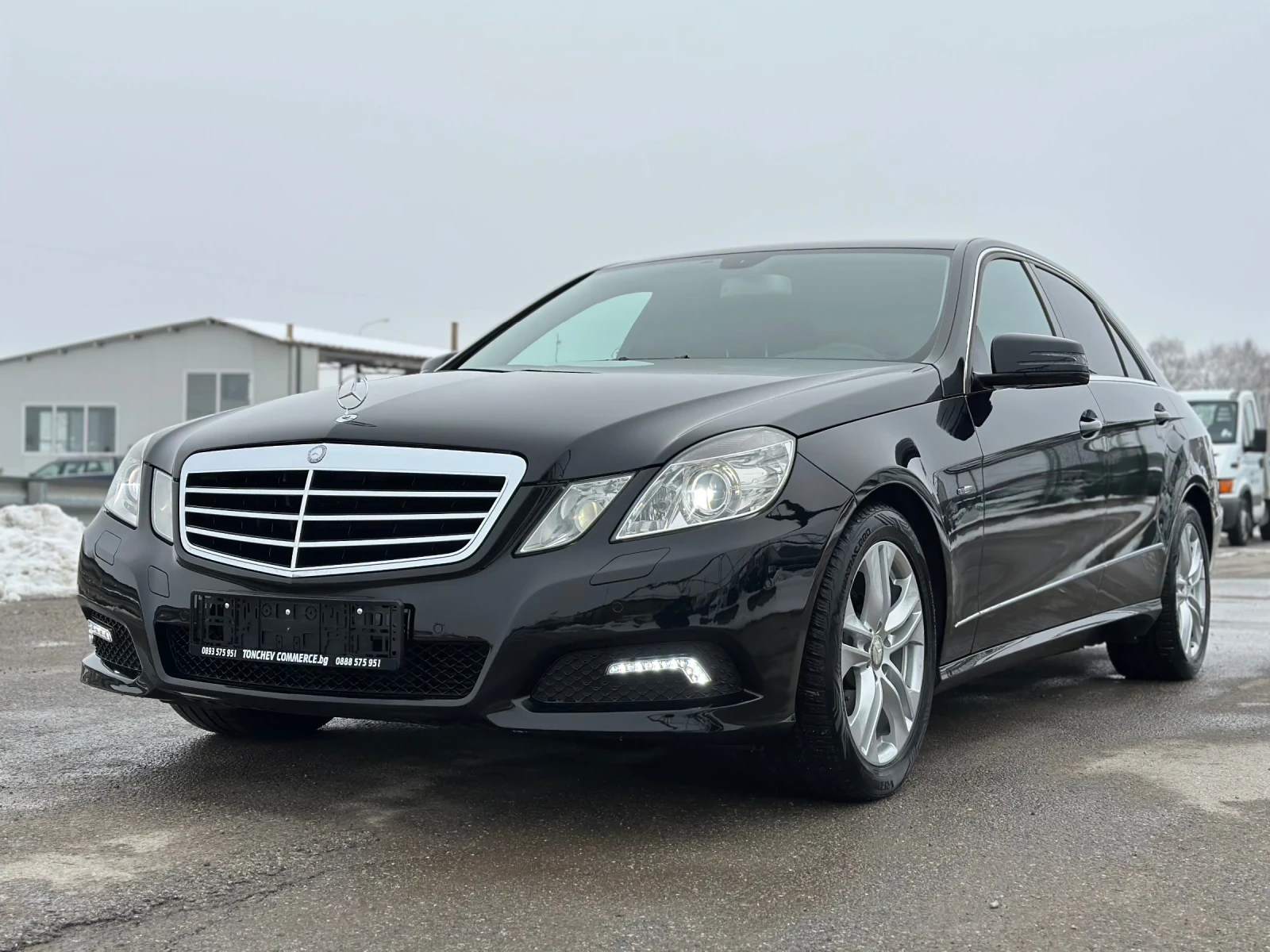 Mercedes-Benz E 220 AVANTGARDE-NAVI-TV-DVD-LED-KOJA-XENON-TOP - изображение 3