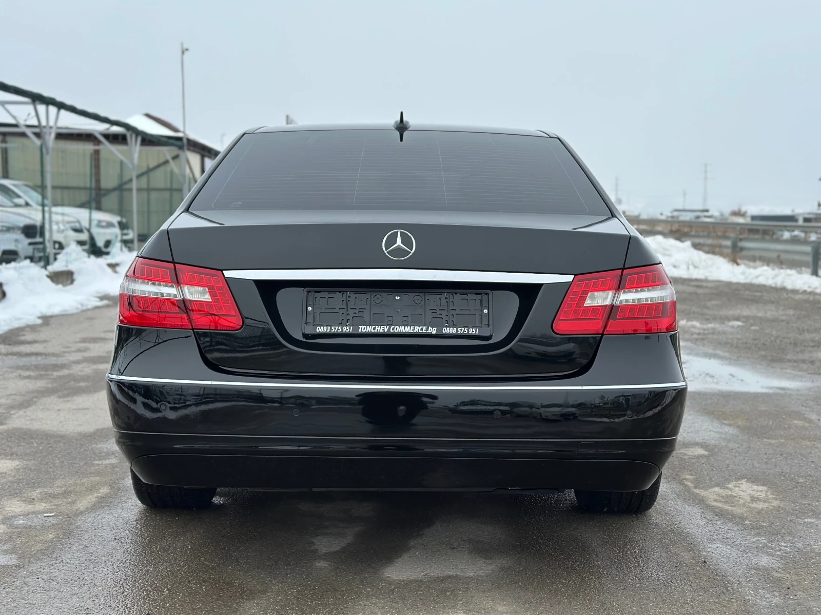 Mercedes-Benz E 220 AVANTGARDE-NAVI-TV-DVD-LED-KOJA-XENON-TOP - изображение 5