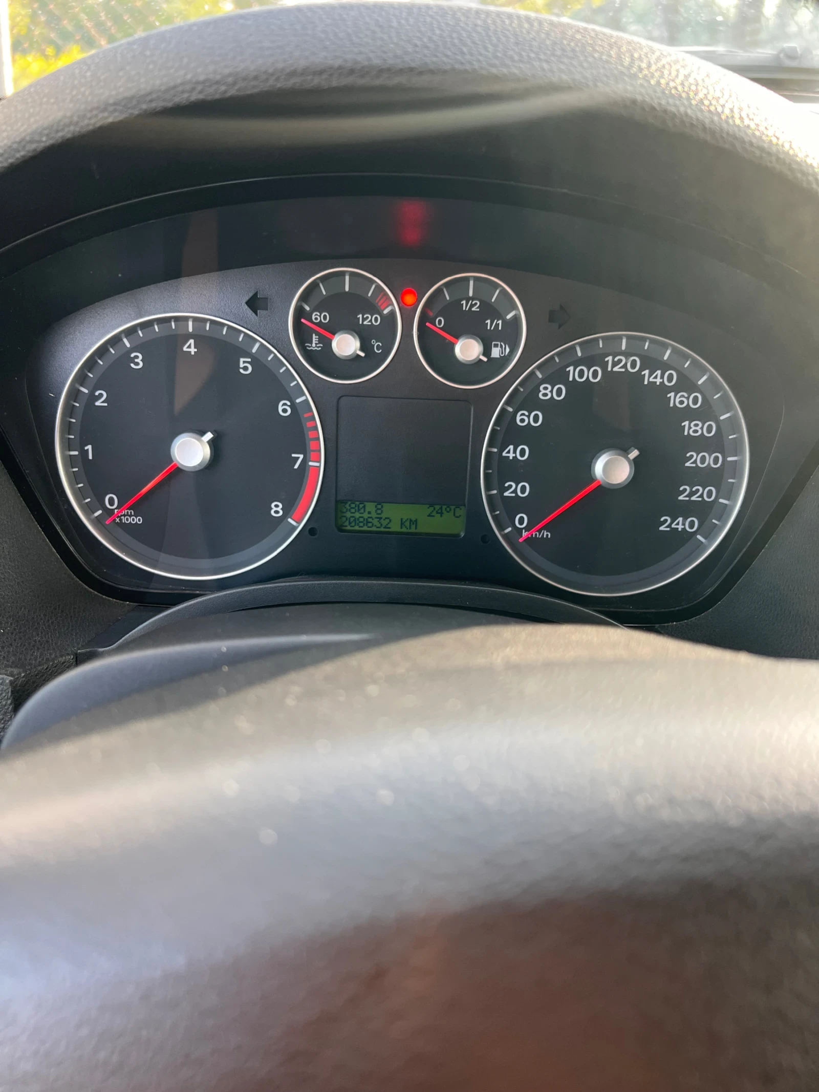 Ford C-max Заводски гас - изображение 9