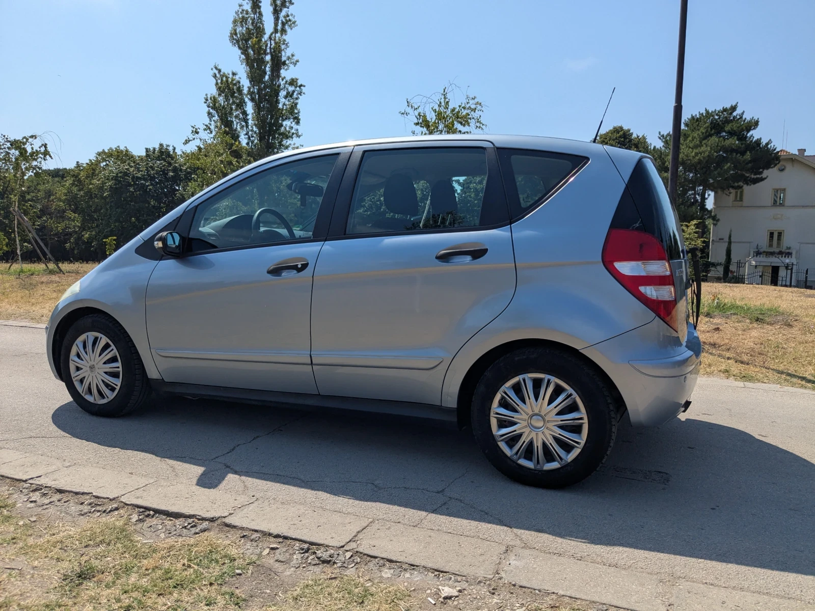 Mercedes-Benz A 150 Автоматик - изображение 4