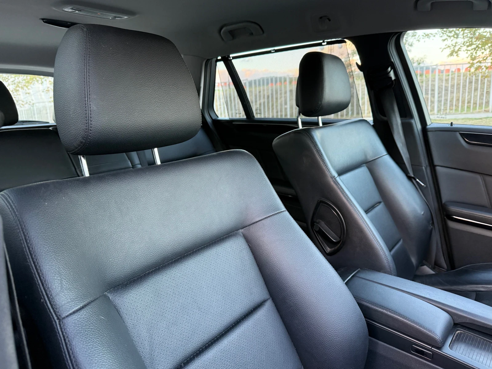 Mercedes-Benz E 250 CDI Avantgarde* Кожа/Нави/Подгрев/Парктроник | Mobile.bg — изображение 15