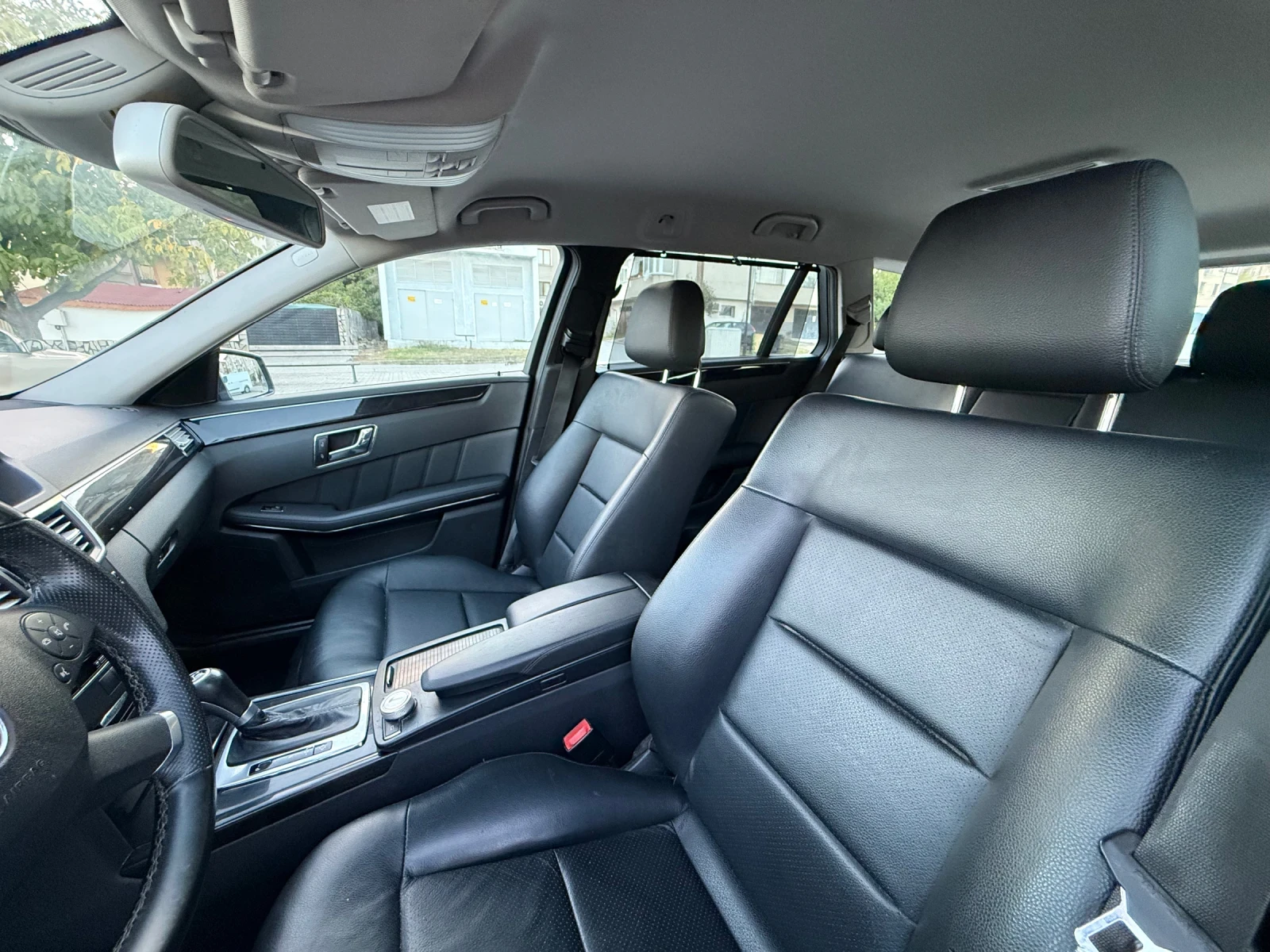 Mercedes-Benz E 250 CDI Avantgarde* Кожа/Нави/Подгрев/Парктроник | Mobile.bg — изображение 14