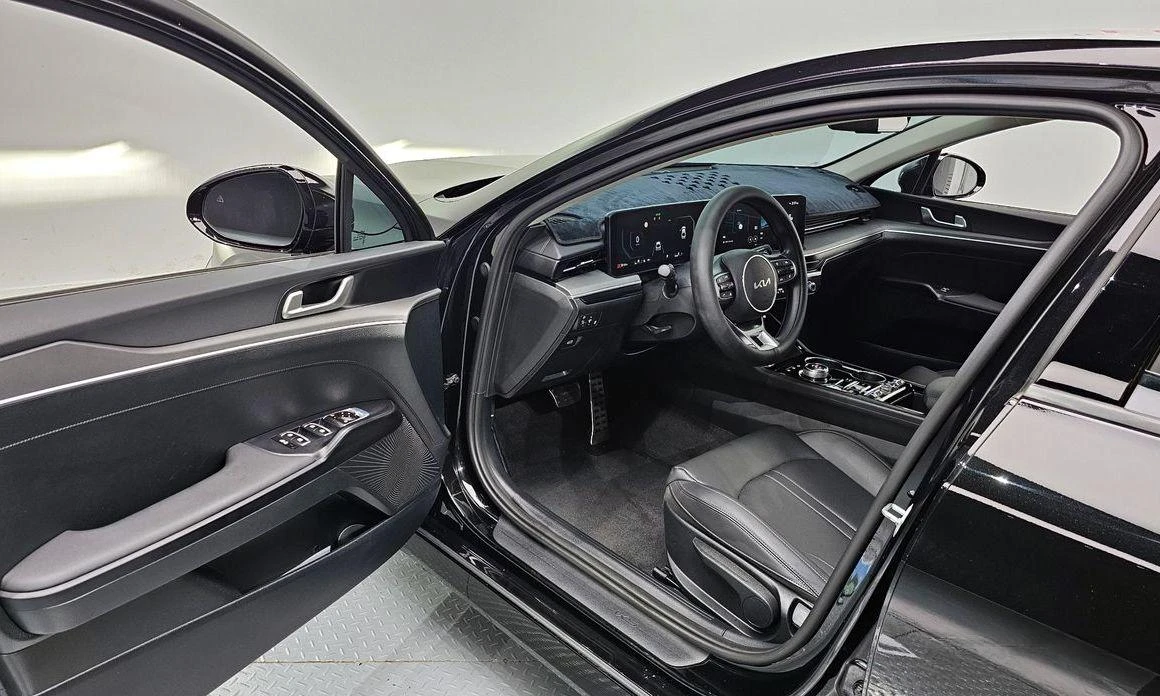 Kia K5 2.0 Prestige * НАЙ-ДОБРА ЦЕНА В БЪЛГАРИЯ*  - изображение 10