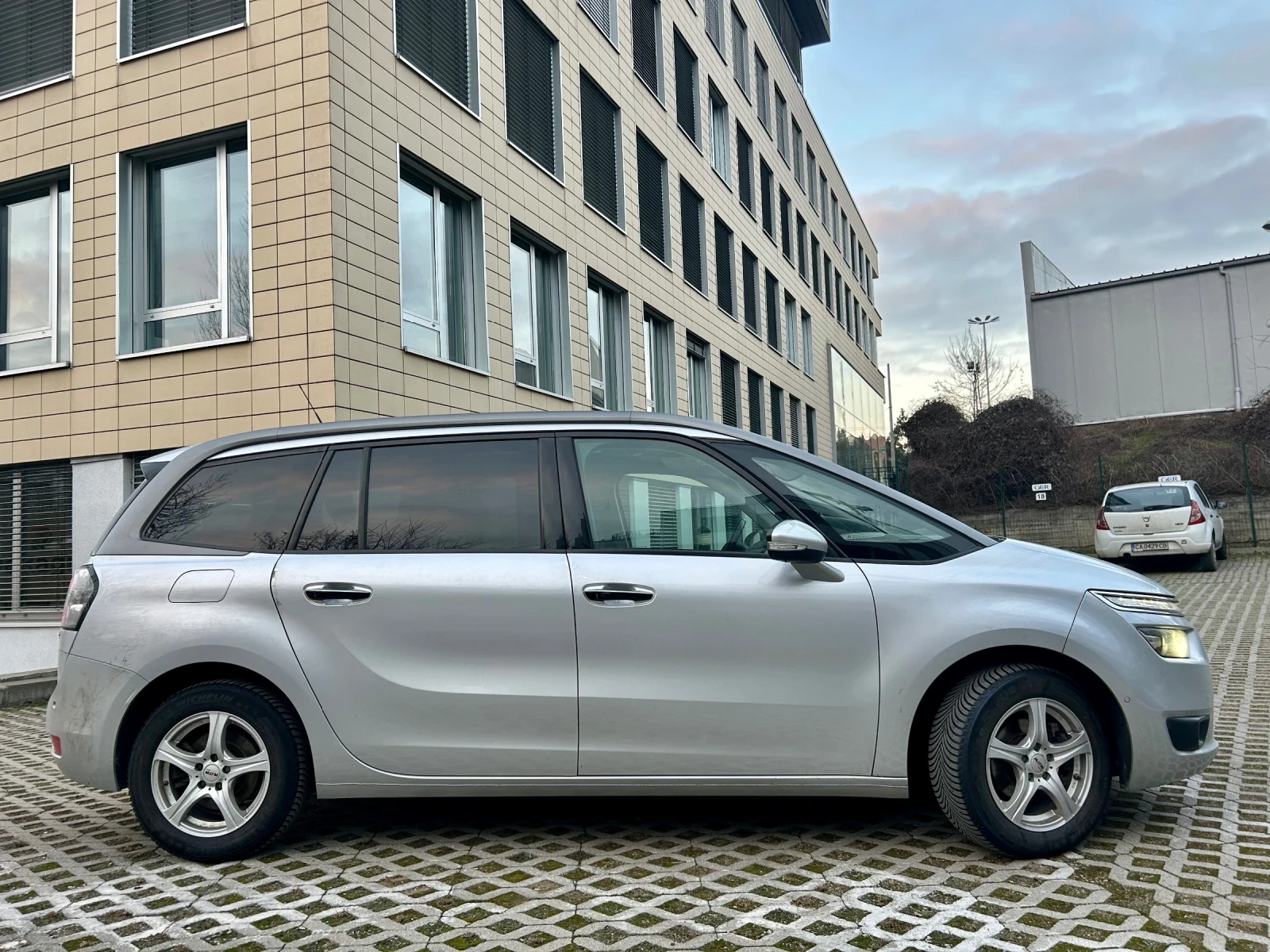 Citroen C4 Picasso 1.6 Blue HDI | Германия - изображение 2