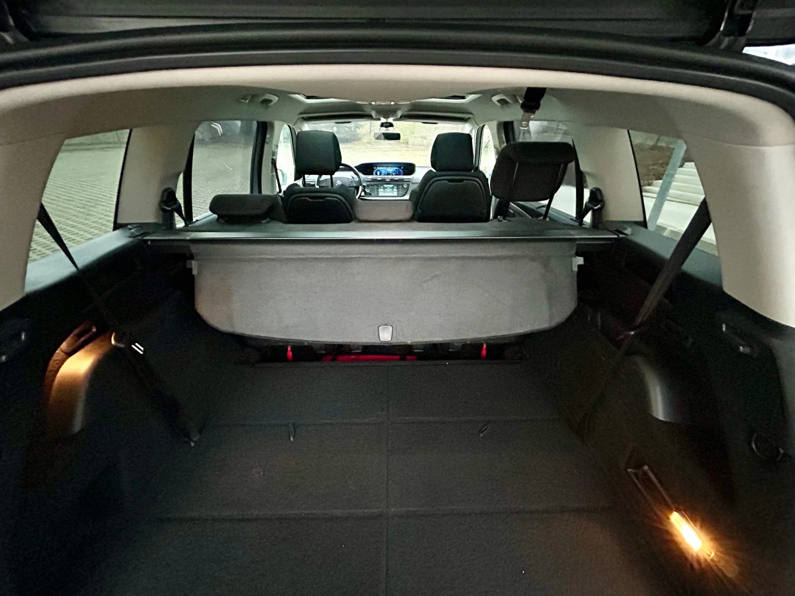 Citroen C4 Picasso 1.6 Blue HDI | Германия - изображение 8