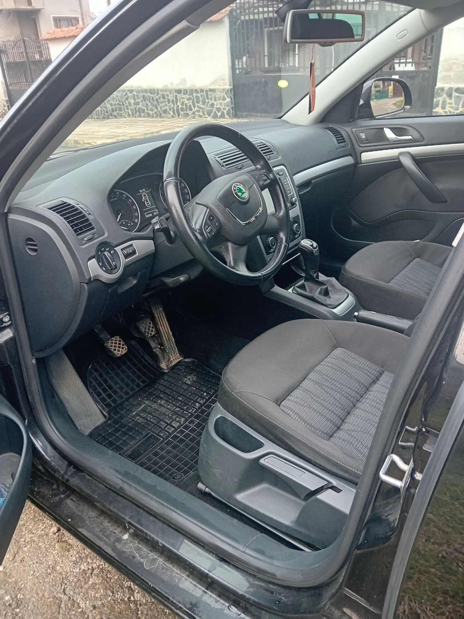 Skoda Octavia  - изображение 8