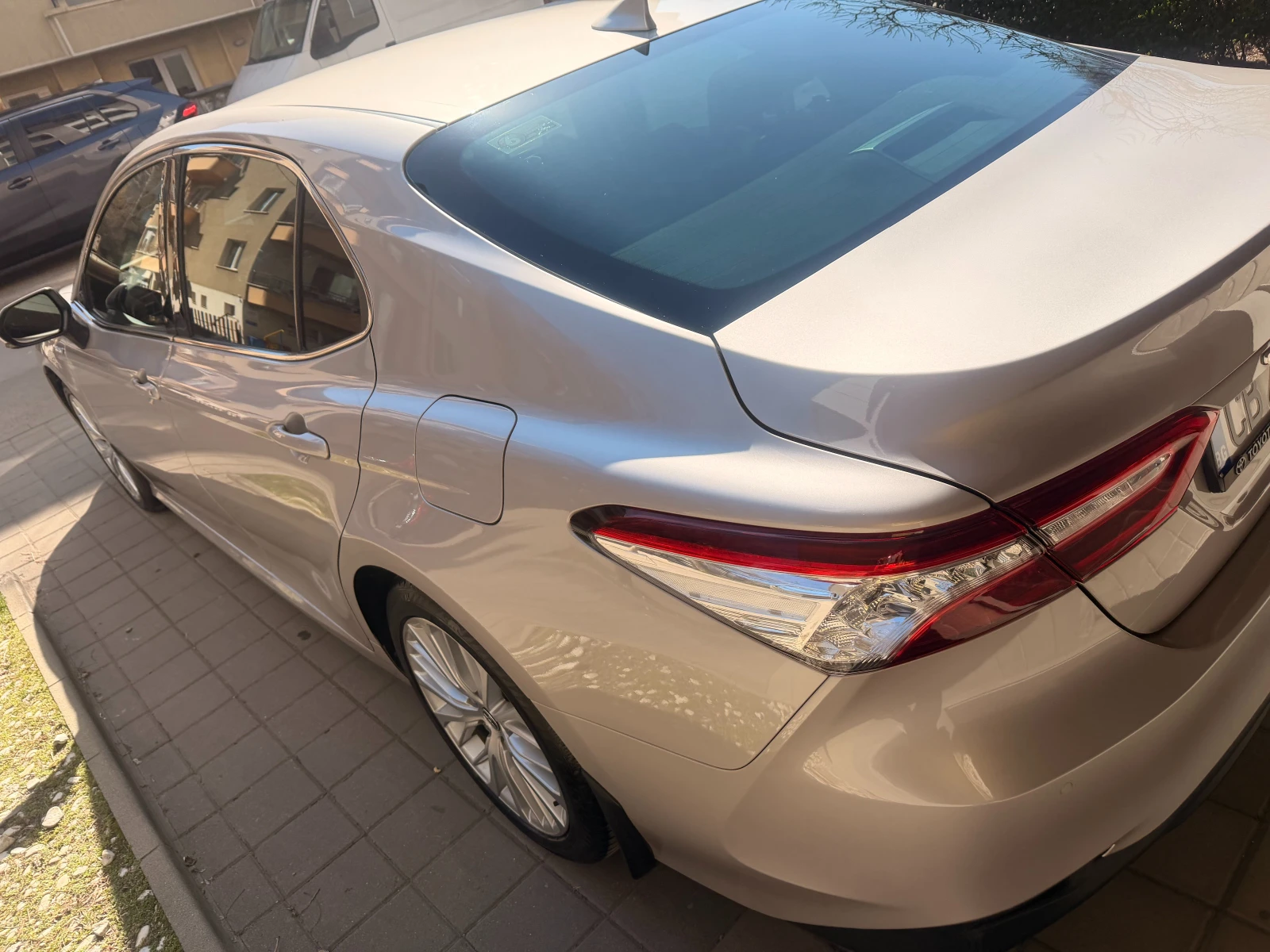 Toyota Camry  - изображение 8