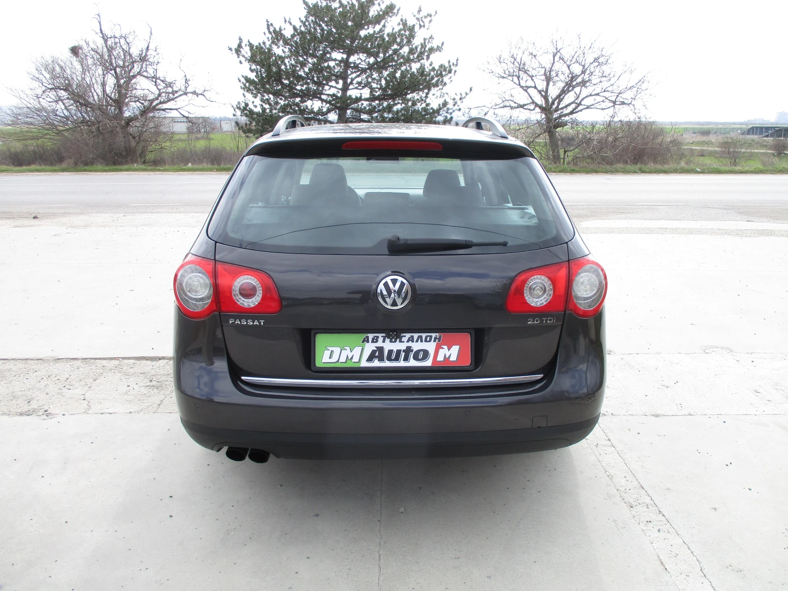 VW Passat 2.0TDI/140кс./АВТОМАТИК/КАТО НОВА, снимка 5 - Автомобили и джипове - 53863027