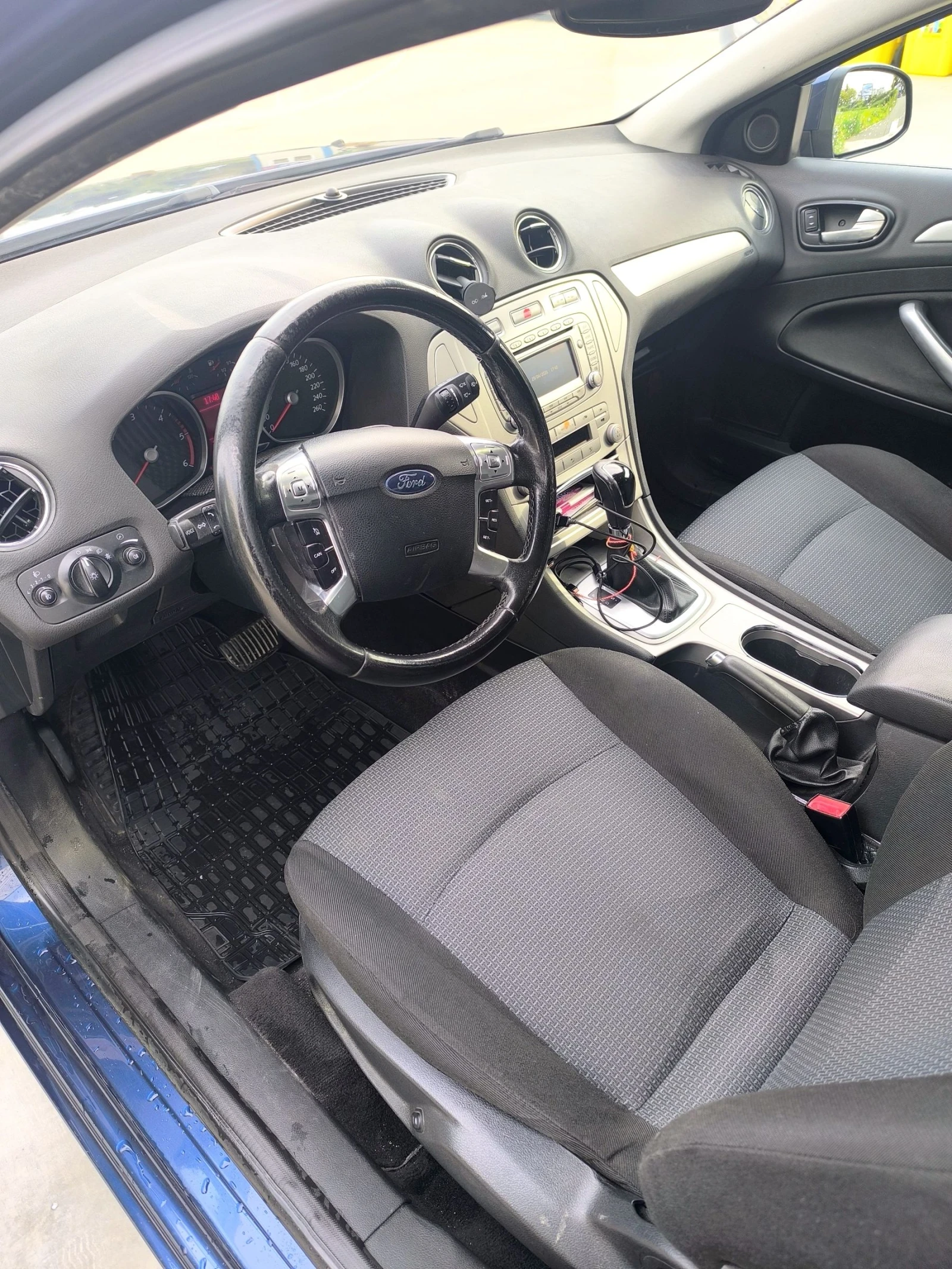 Ford Mondeo 2, 0 TDCI Automatic , снимка 15 - Автомобили и джипове - 54360059