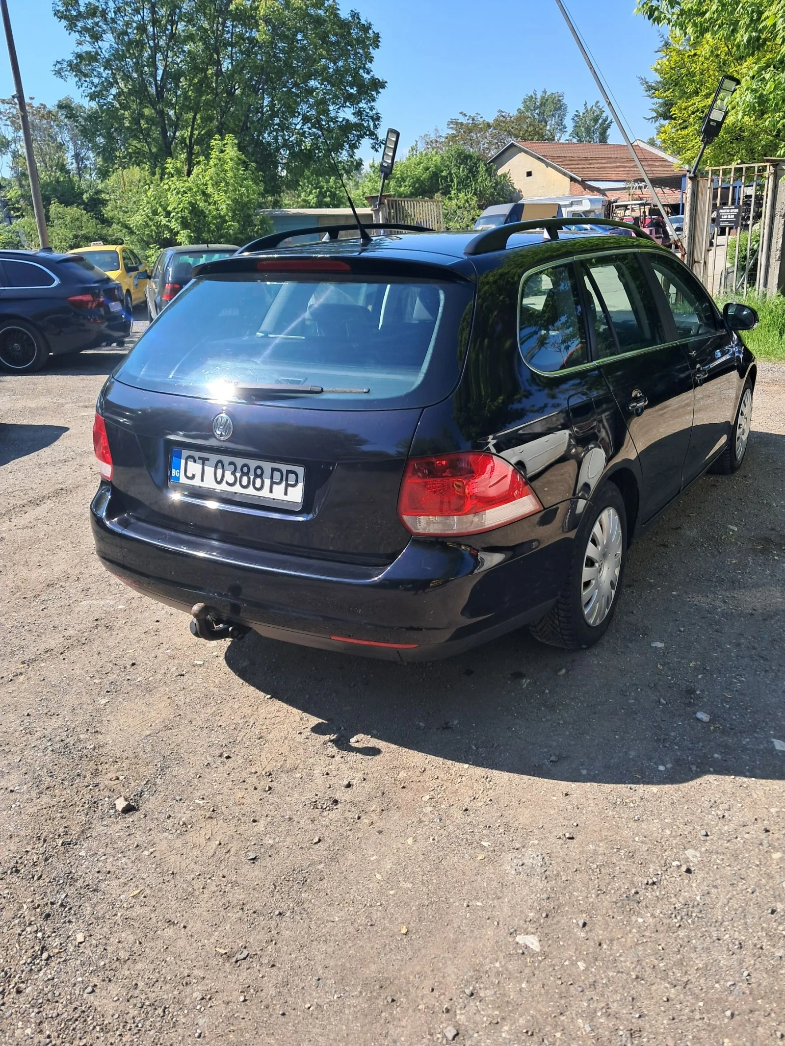 VW Golf Variant, снимка 3 - Автомобили и джипове - 54444144