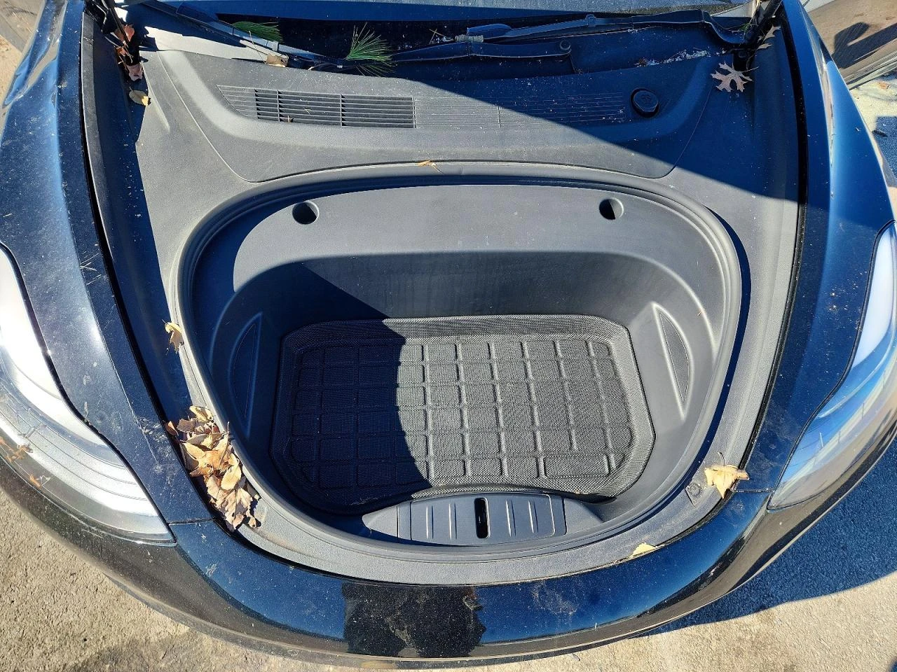 Tesla Model 3, снимка 11 - Автомобили и джипове - 54743856