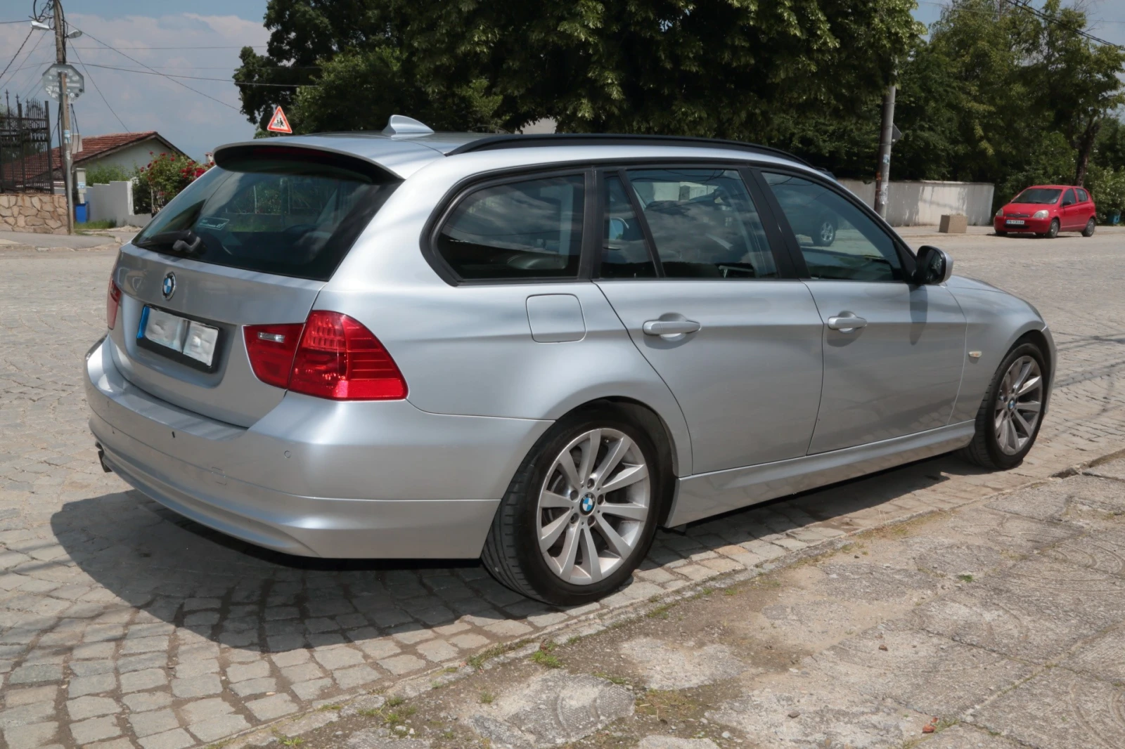 BMW 320 xd, снимка 7 - Автомобили и джипове - 54818932