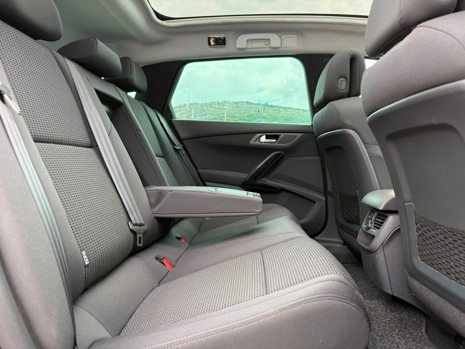 Peugeot 508 1.6HDI-AVTOMAT-CLIMATRONIC-PANORAMA-PARKTRONIC | Mobile.bg � ����������� 13