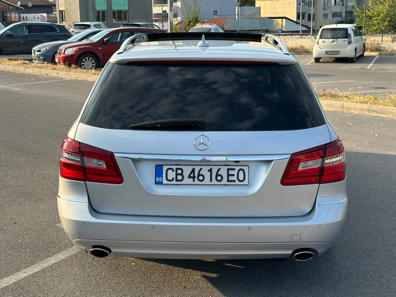 Mercedes-Benz E 350 CDI 4 Matic 7G plus, снимка 6 - Автомобили и джипове - 55608101